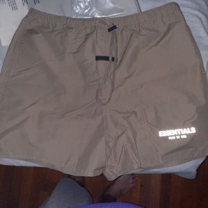 Fear of God Essentials Volley Shorts Harvest Brown Size XL BRAND NEW